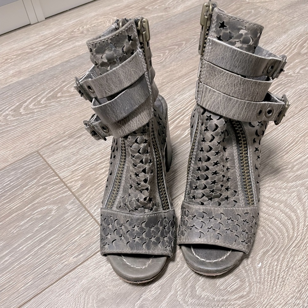 Freebird by Steven Theresa size 6